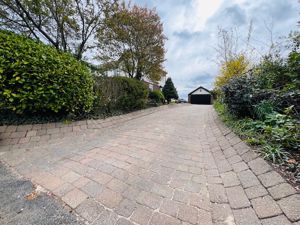 Photo 7- click for photo gallery